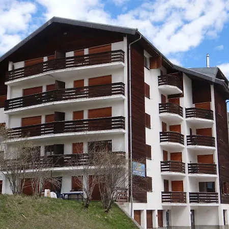 Апартаменты Les Arolles Аролла